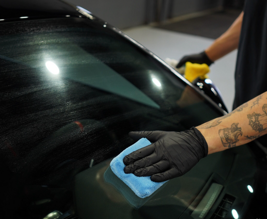 How to Protect Your Car’s Paint From Sun, Rain, Bird Droppings, and Everyday Damage