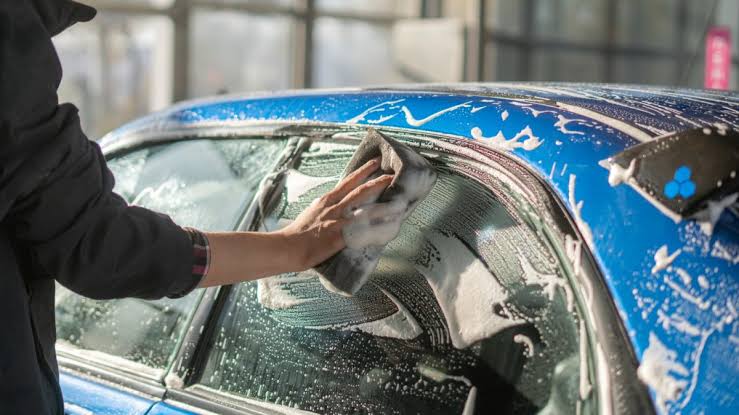 The Complete Guide to Cleaning Your Car Before Selling or Trading It In